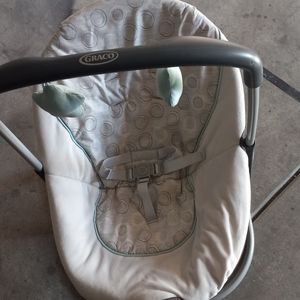 Vibration chair for baby